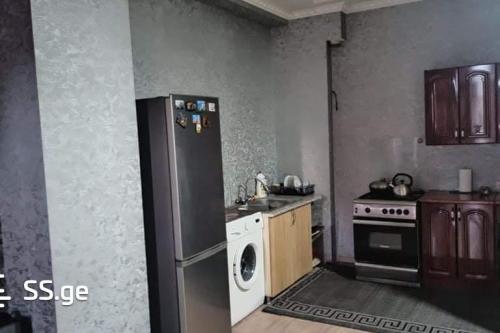 https://static.ss.ge/20231206/2_238d4267-4a1a-4db6-8238-a445271c1dc5_Thumb.jpg
