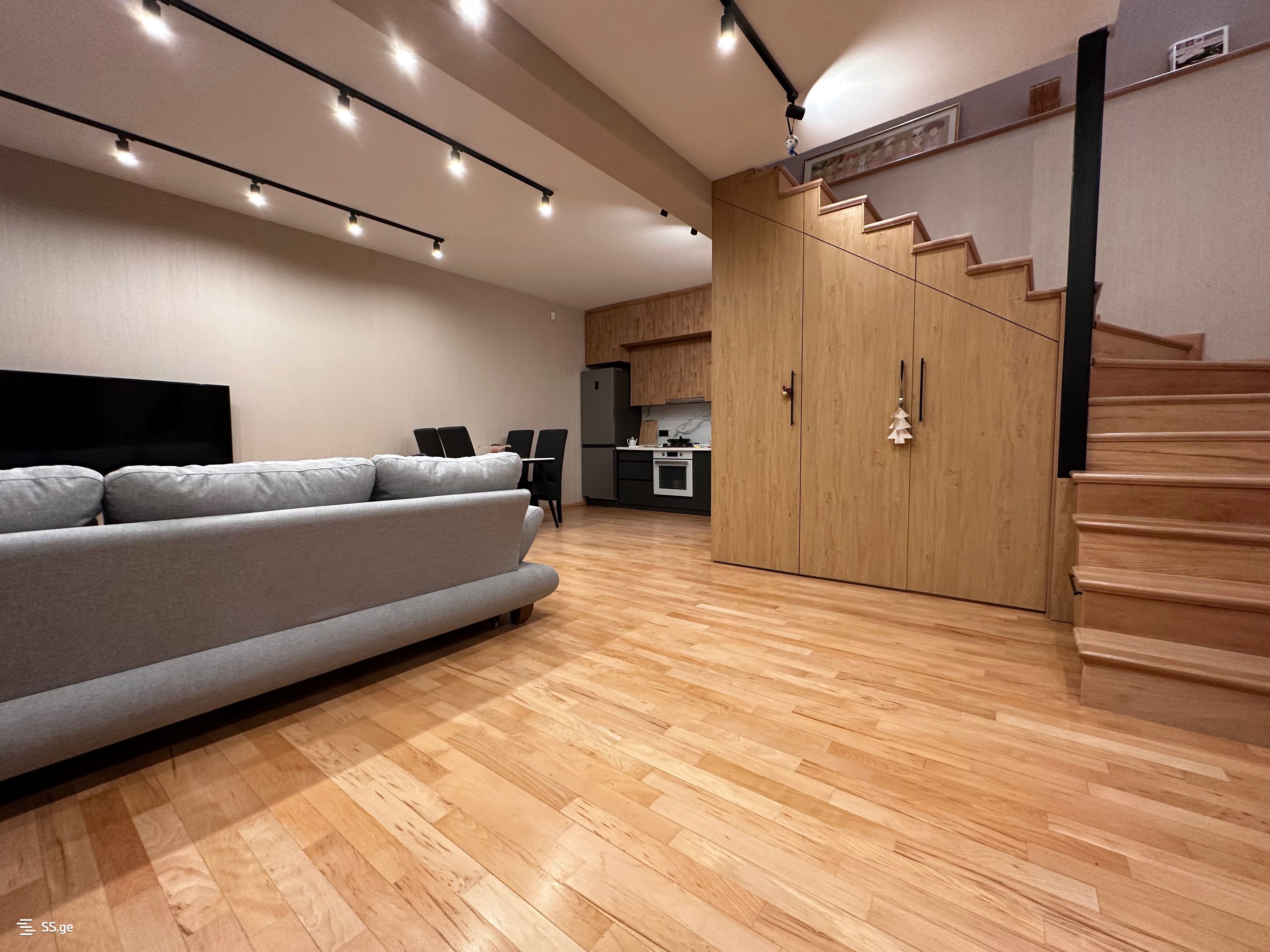 4 Room Private House For Rent. Vake view 4