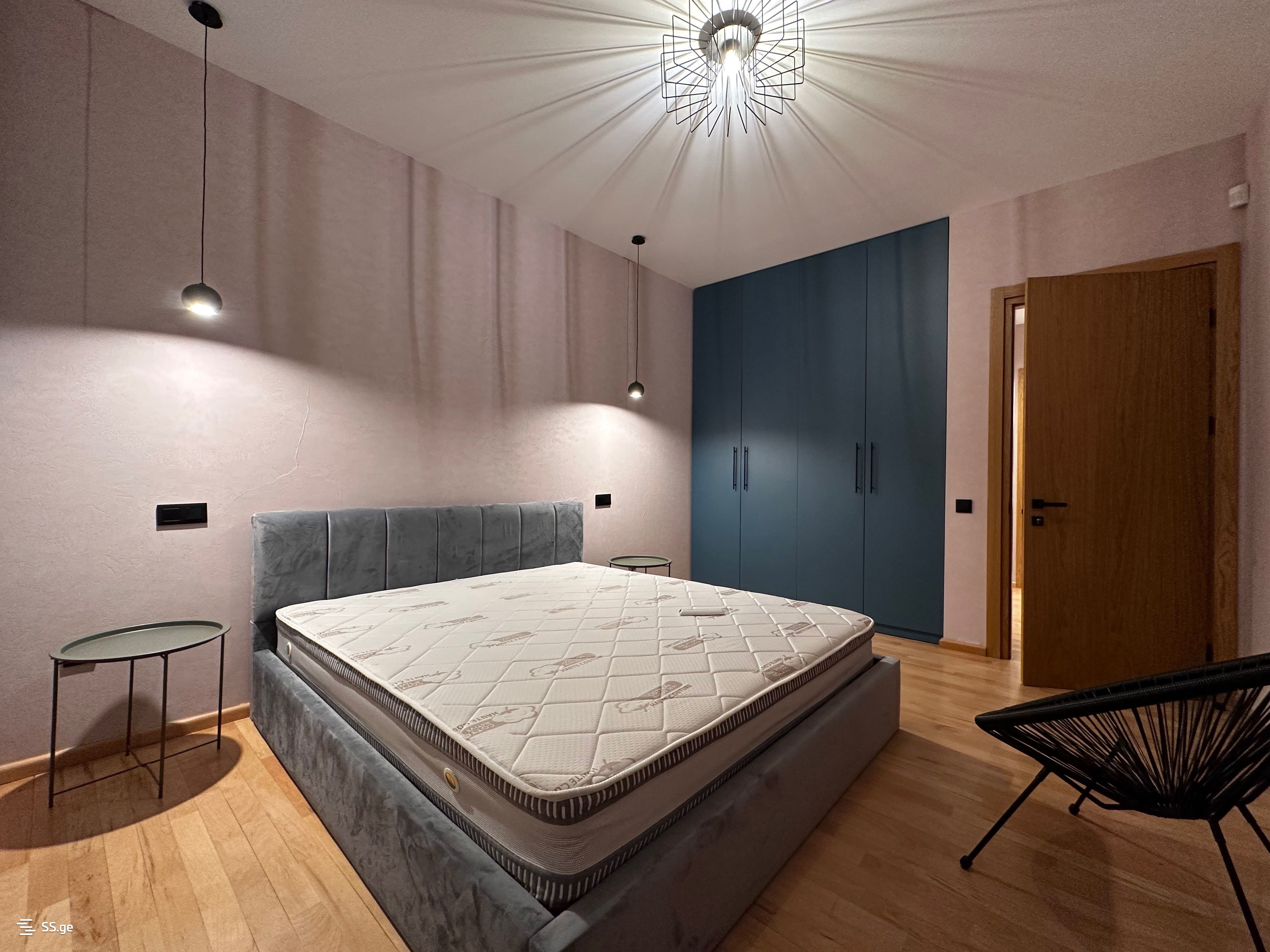 4 Room Private House For Rent. Vake view 3