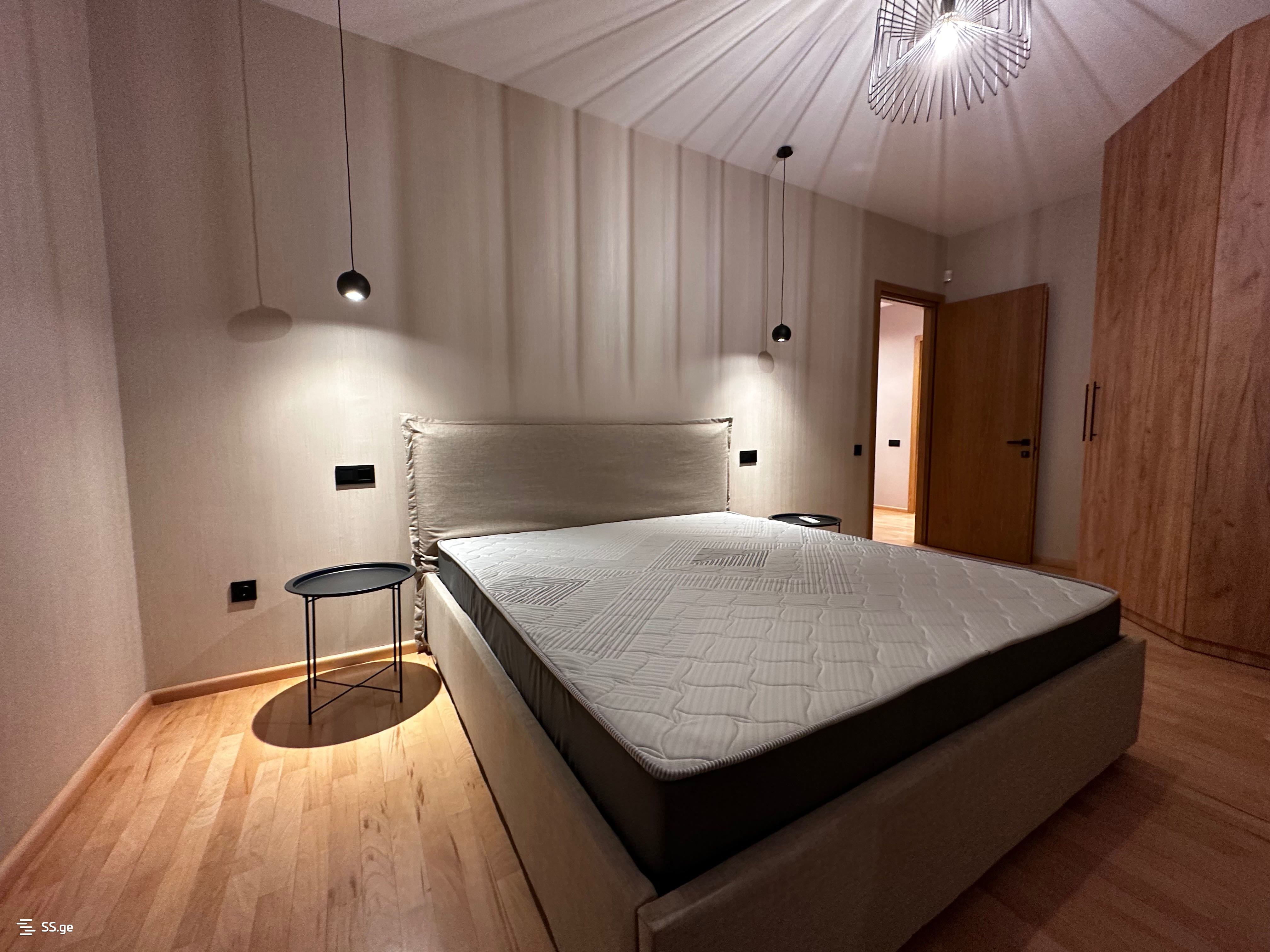 4 Room Private House For Rent. Vake view 7