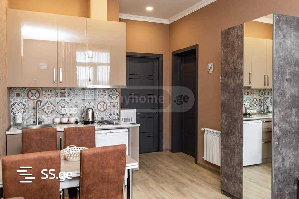2 Room Flat For Rent. Isani view 3