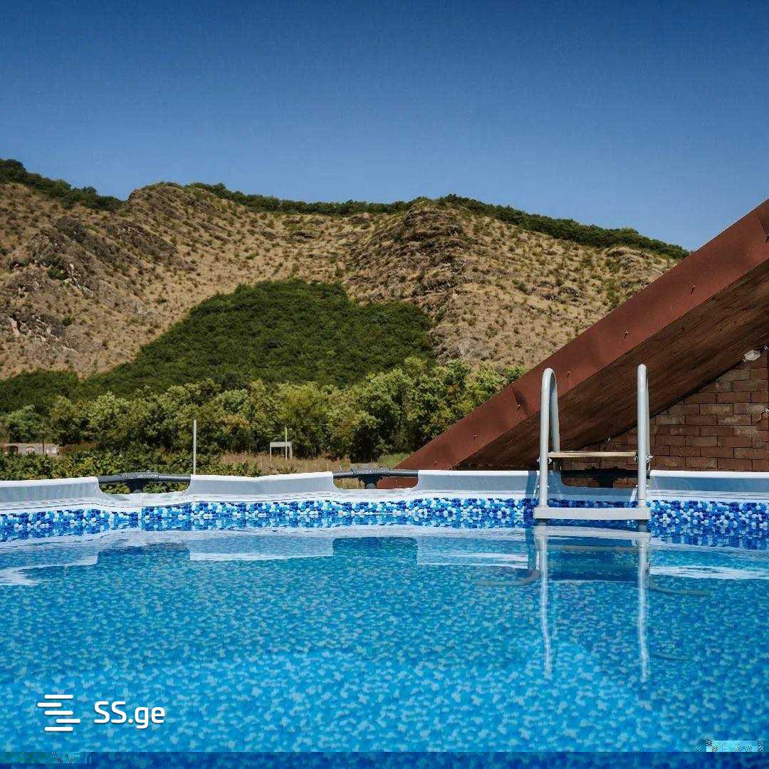 5 Room Hotel For Sale. view 4