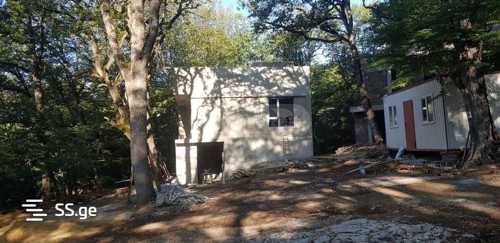 9 room Private House For Sale. 