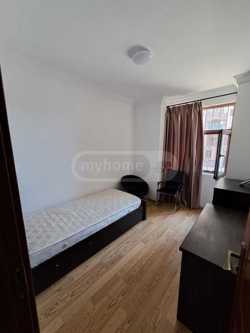 https://static.ss.ge/20231215/2_b2003737-2abe-4368-bc95-0b87130a340e_Thumb.jpg