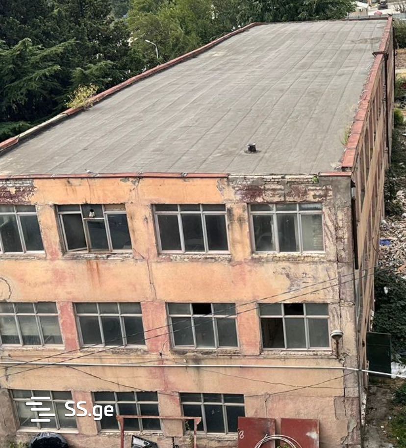 Store-Industrial Property For Rent. Varketili view 4