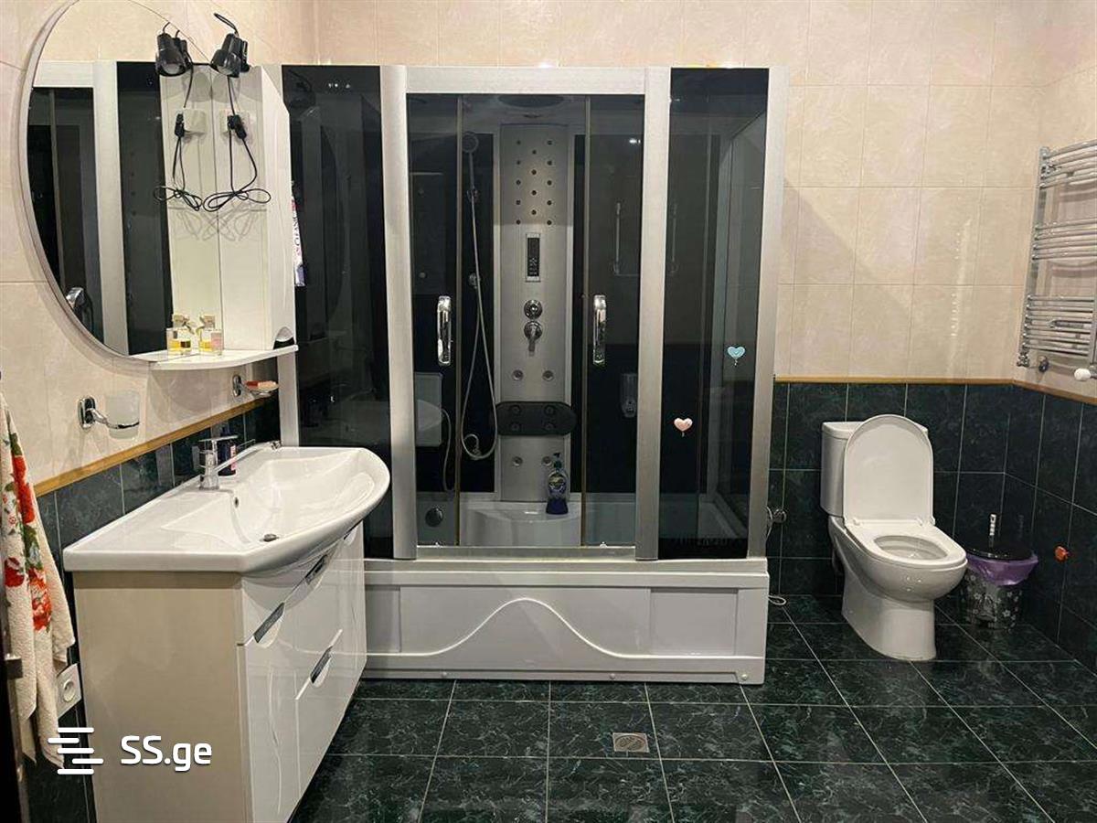7 Room Private House For Rent. Ortachala view 11