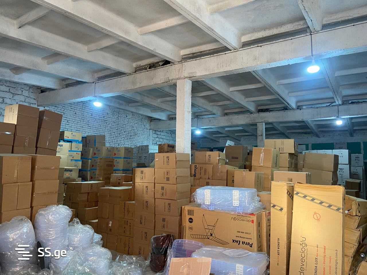 Store-Industrial Property For Rent. Didi Lilo view 4