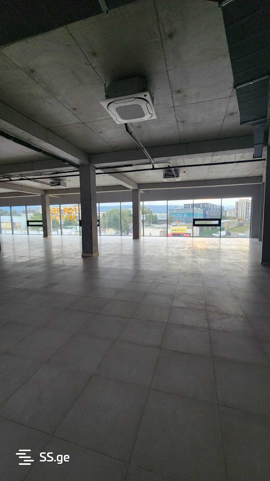 Commercial Space For Rent. Digomi view 7