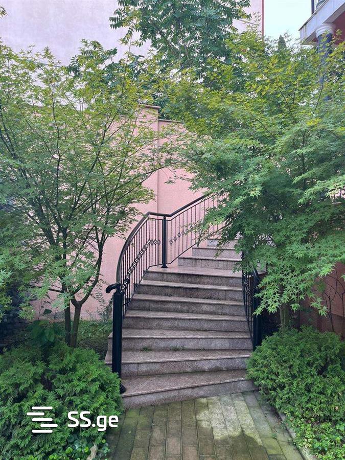 7 Room Private House For Rent. Ortachala view 2