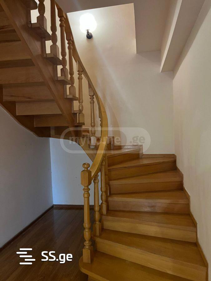 7 Room Private House For Rent. Ortachala view 9