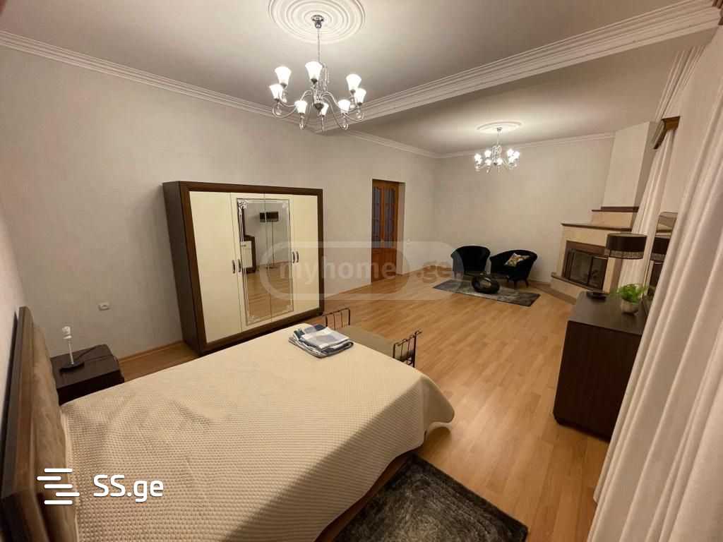 9 Room Hotel For Sale view 3