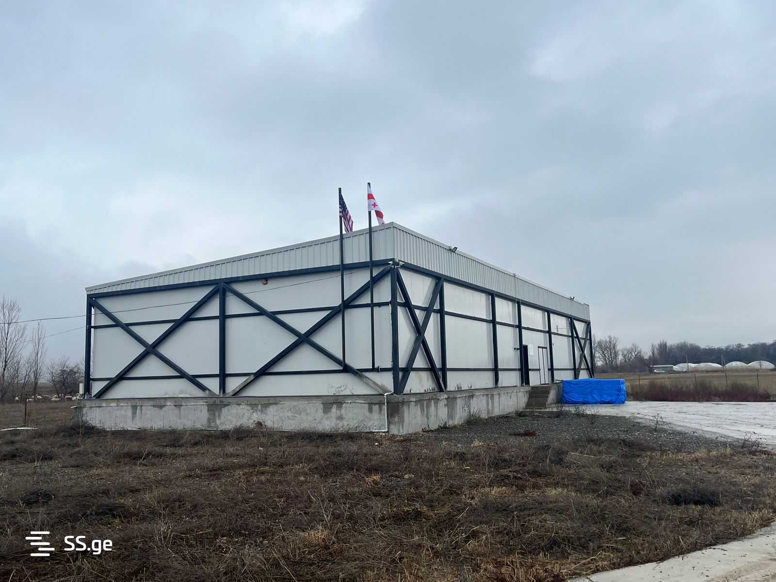 Store-Industrial Property For Rent. Natakhtari view 5