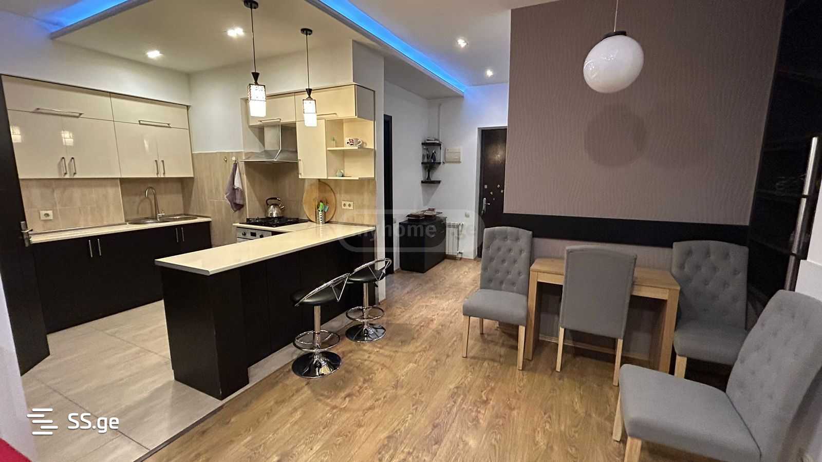2 Room Flat For Sale view 2