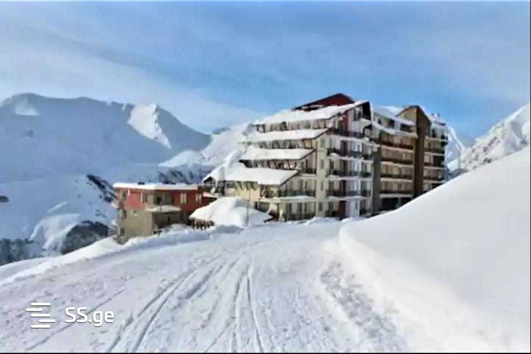 1 Room Flat For Sale view 2