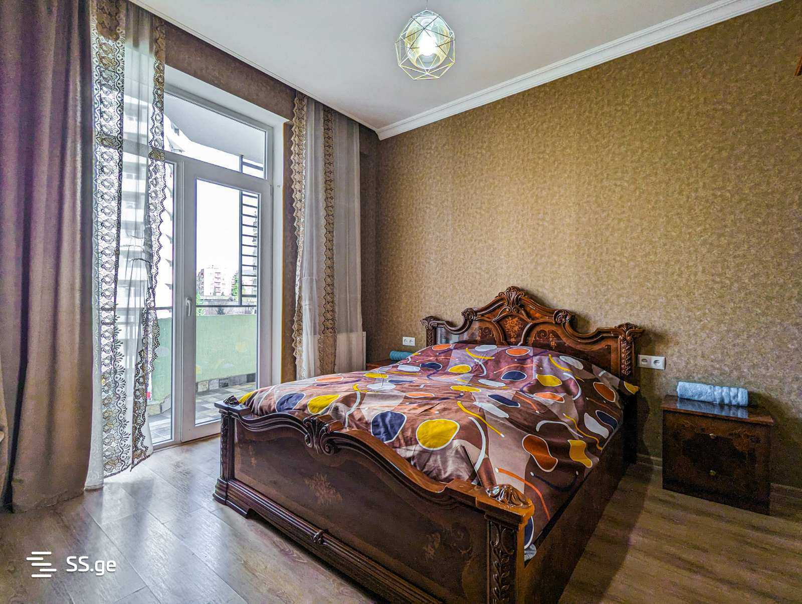 1 Room Flat Daily Rent. Gldani view 1
