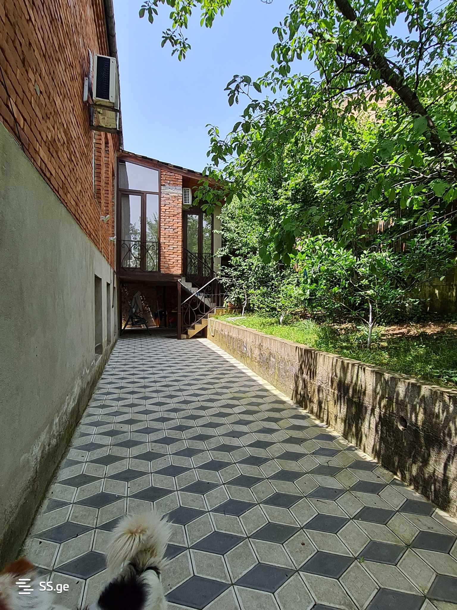 2 Room Private House For Rent. Kutaisi view 7