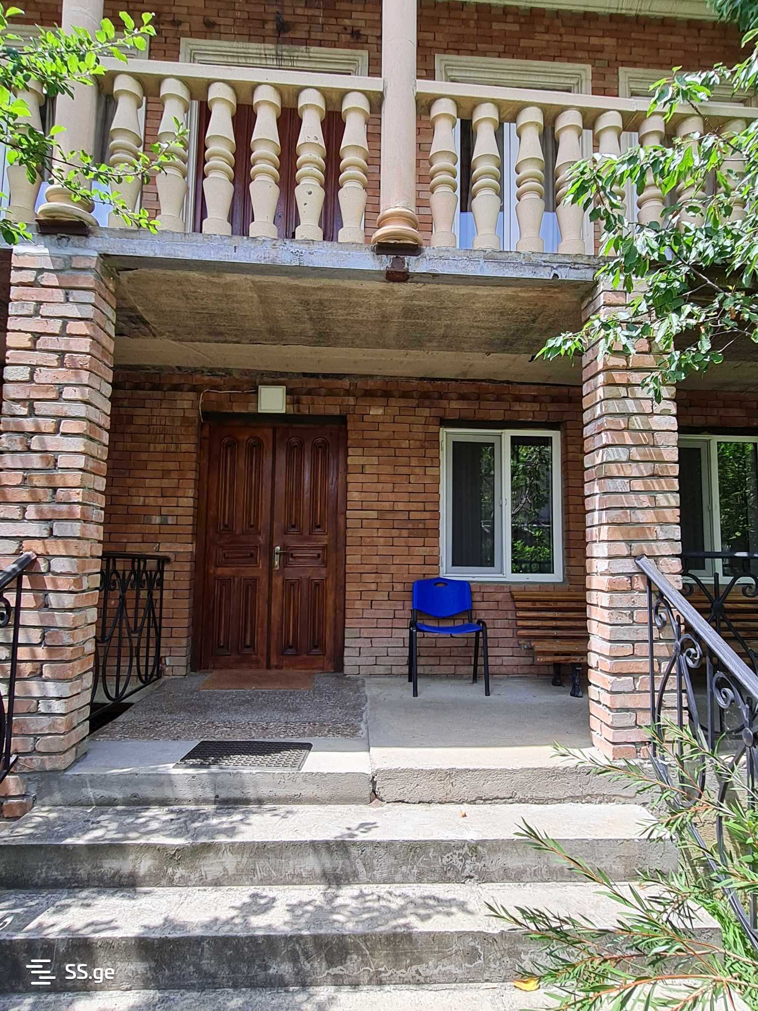 2 Room Private House For Rent. Kutaisi view 6