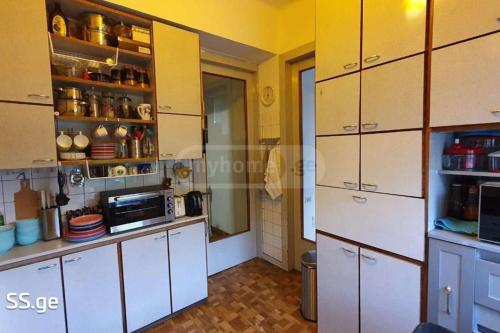 https://static.ss.ge/20240111/3_1479547a-5913-4977-8eba-9b3e178046c7_Thumb.jpg