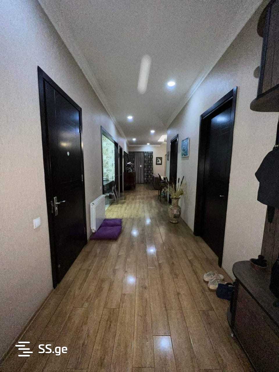 4 Room Flat For Sale view 5