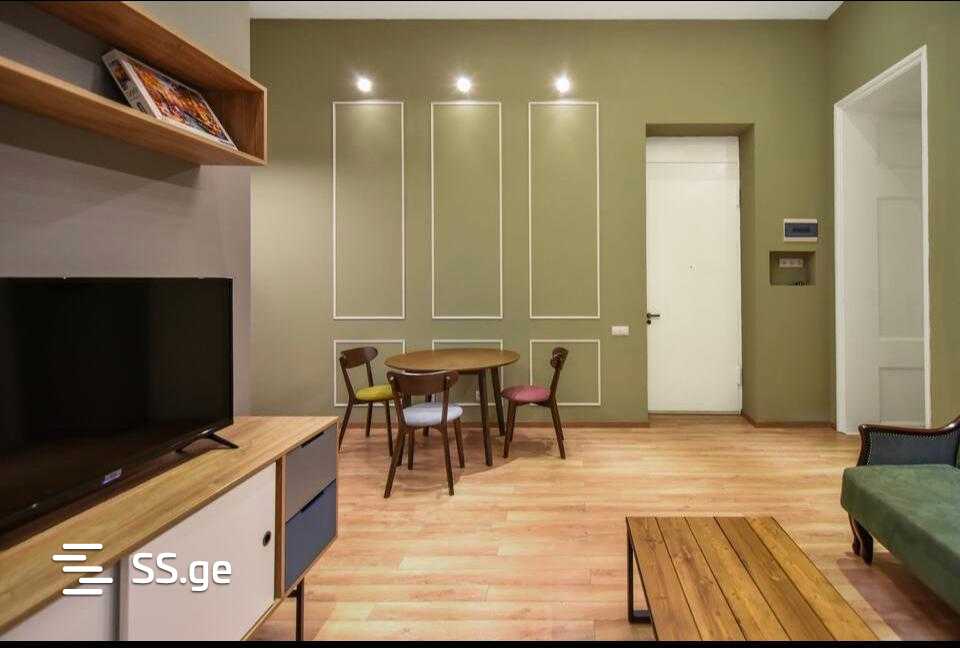2 Room Flat For Rent. Sololaki view 3