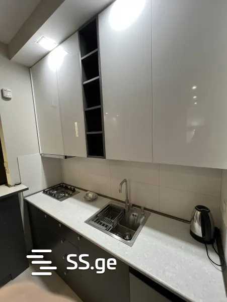 2 Room Flat Daily Rent. Sanzona view 9