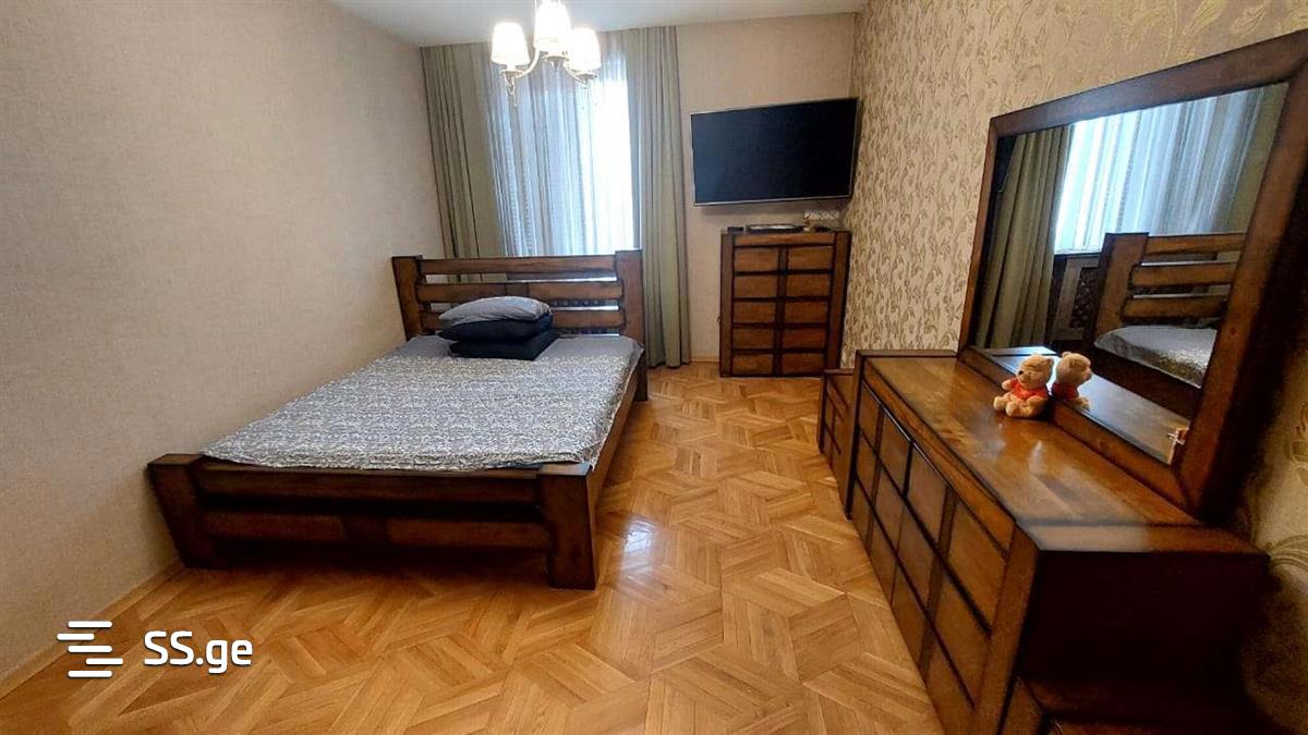 10 Room Private House For Rent. Nadzaladevi view 12
