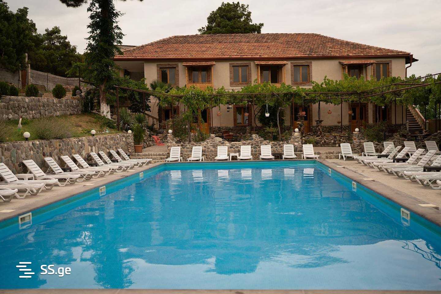 9 Room Hotel For Sale view 5