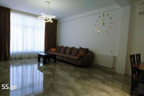 https://static.ss.ge/20240120/8_bab39def-c798-4122-8a12-3fafefd0d82e_Thumb.jpg