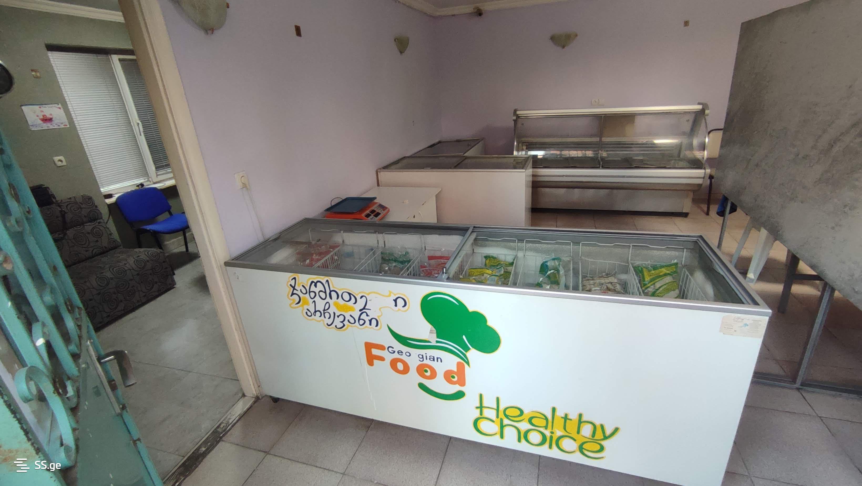 Commercial Space For Sale. Gori view 7