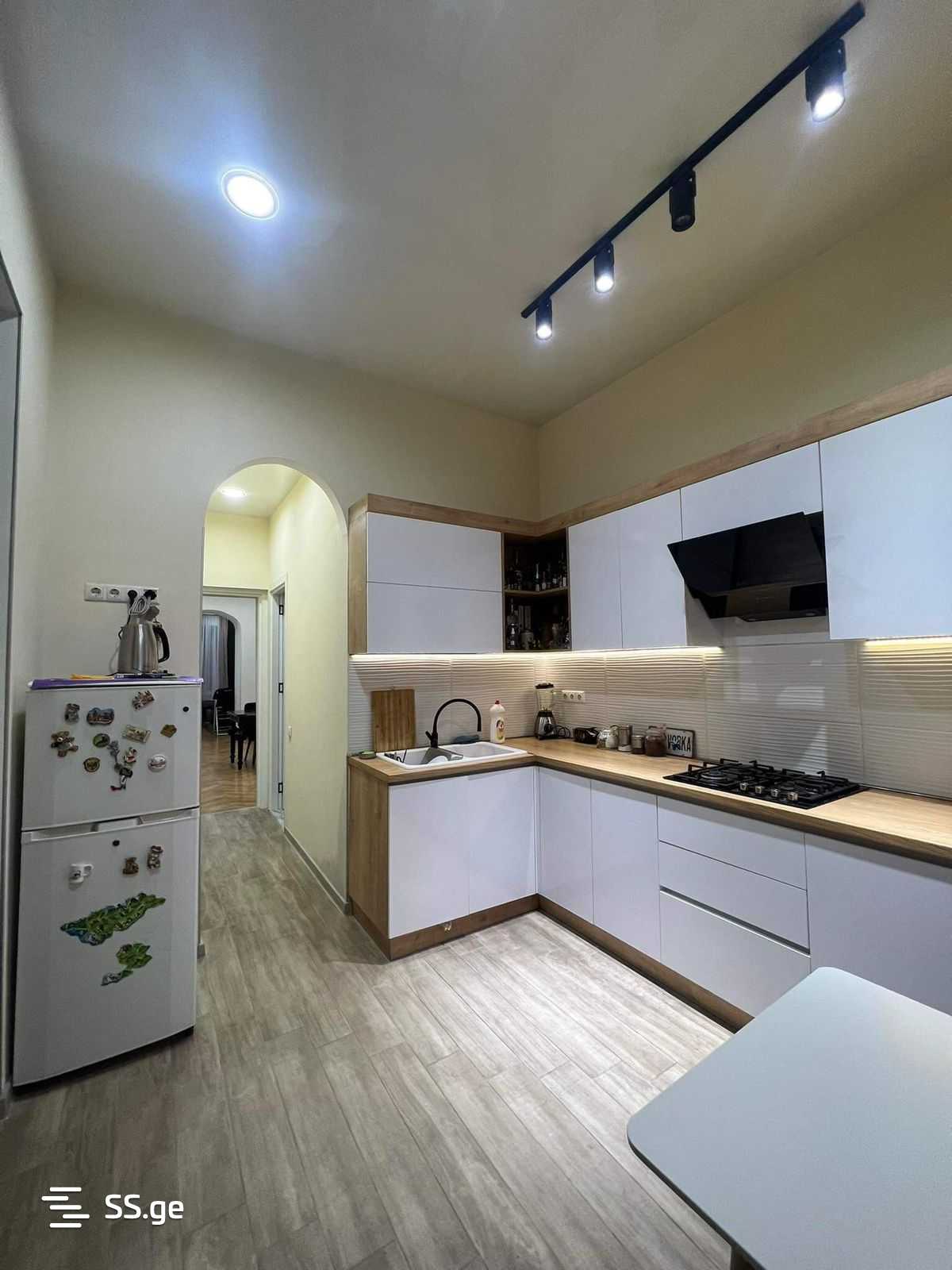 Commercial Space For Sale. Chugureti view 5