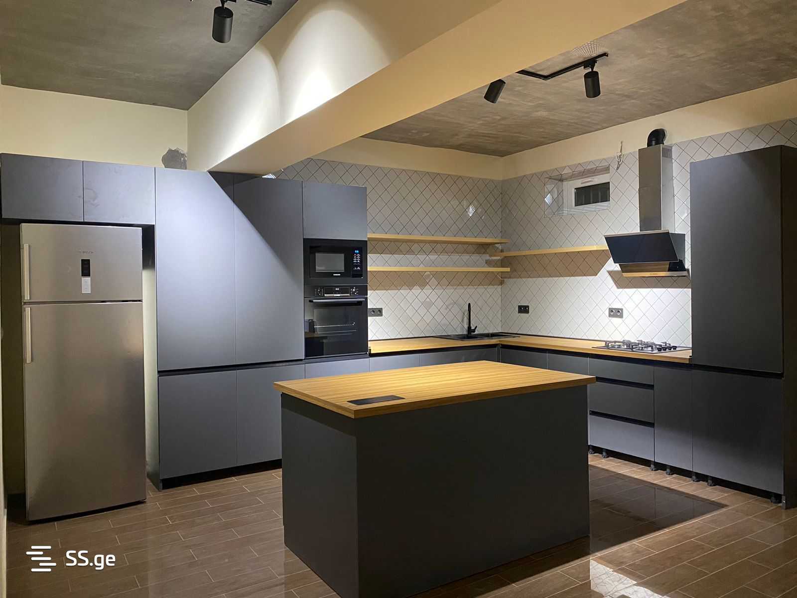 8 Room Private House For Sale, 4 of 4