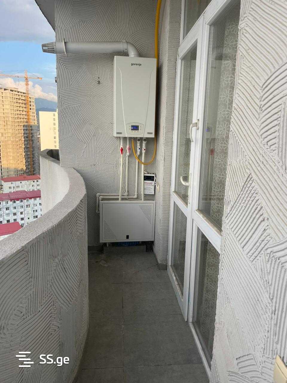 3 Room Flat For Rent. Batumi view 12