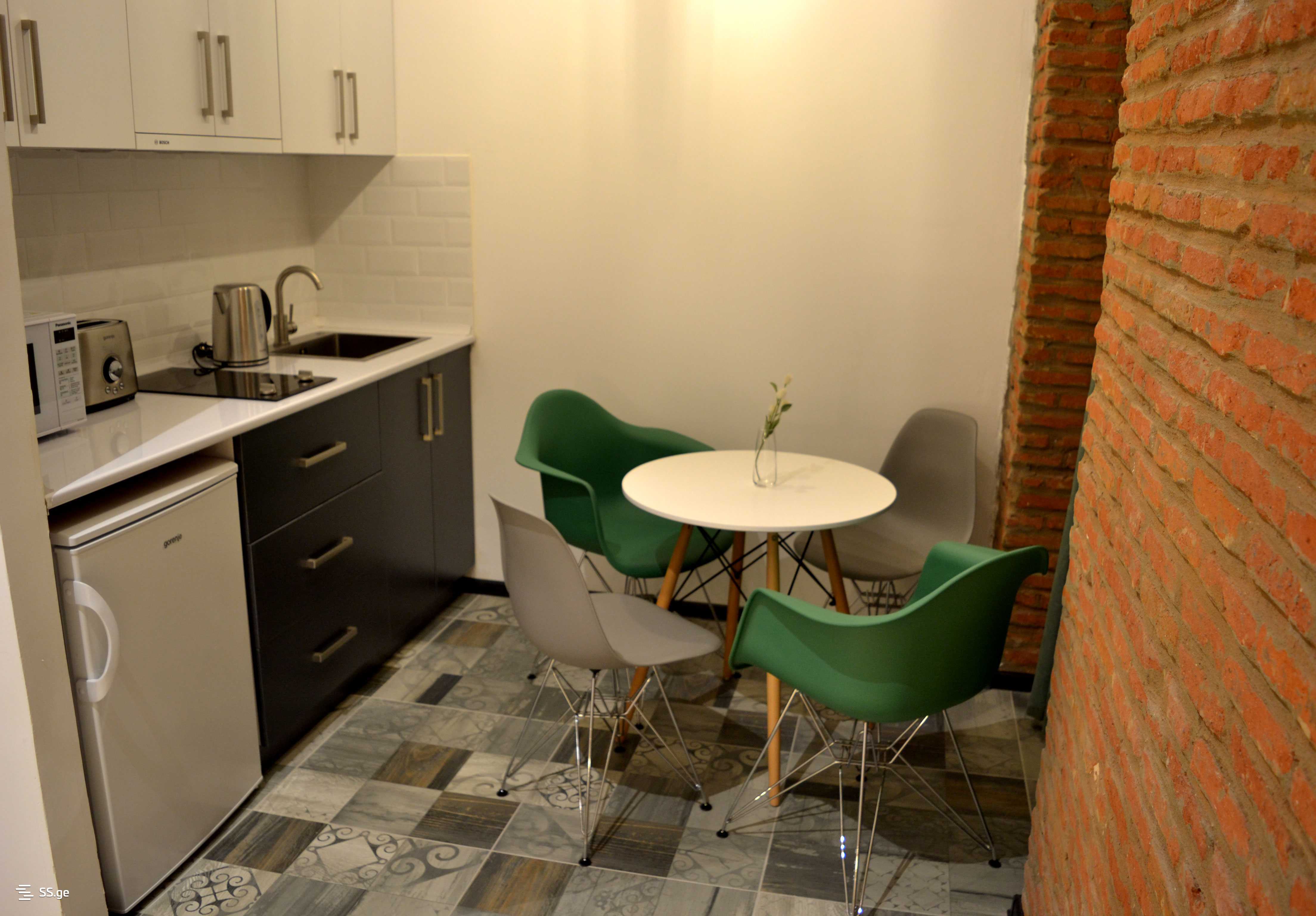 1 Room Flat Daily Rent. Sololaki view 7