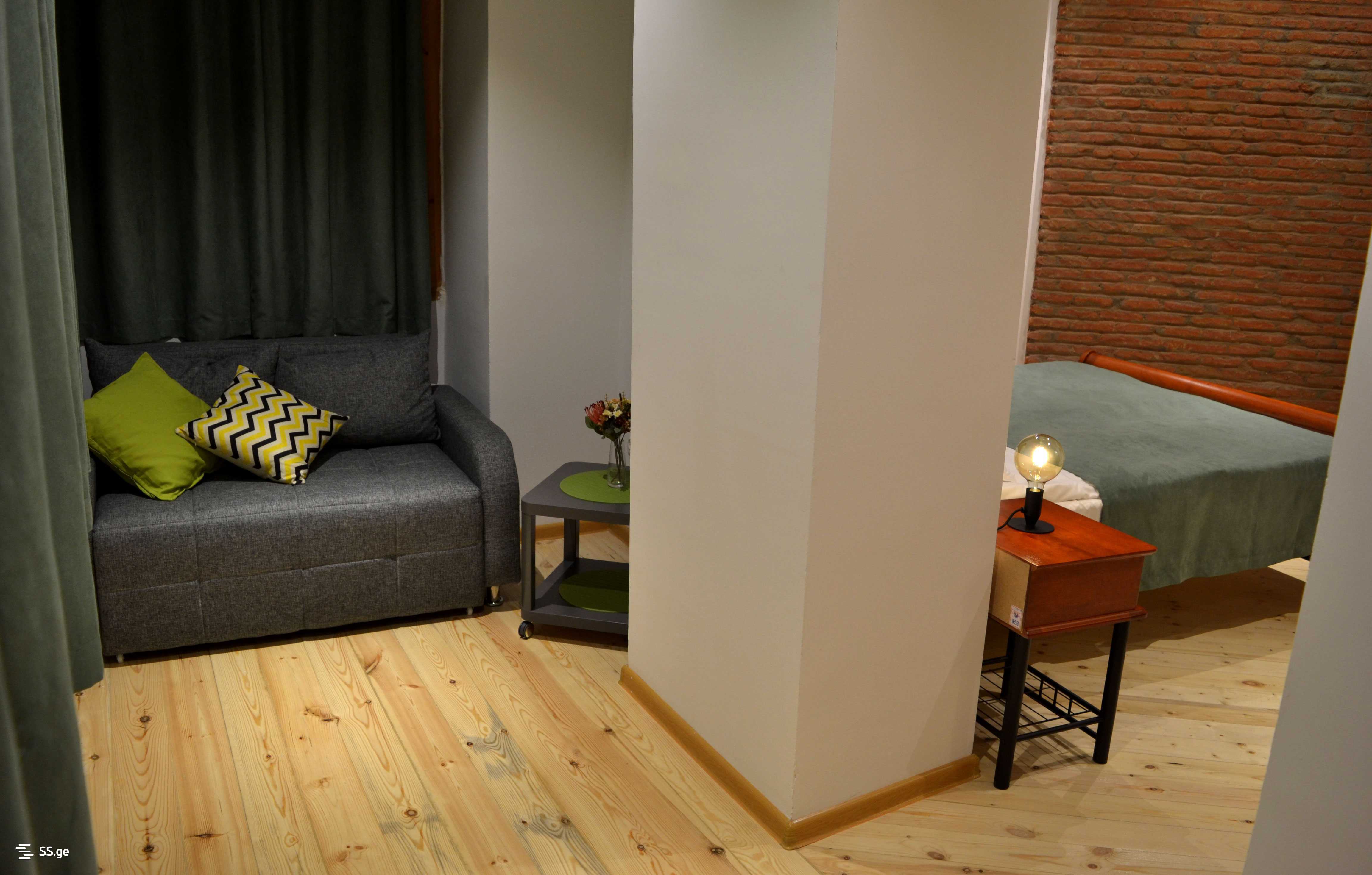 1 Room Flat Daily Rent. Sololaki view 6