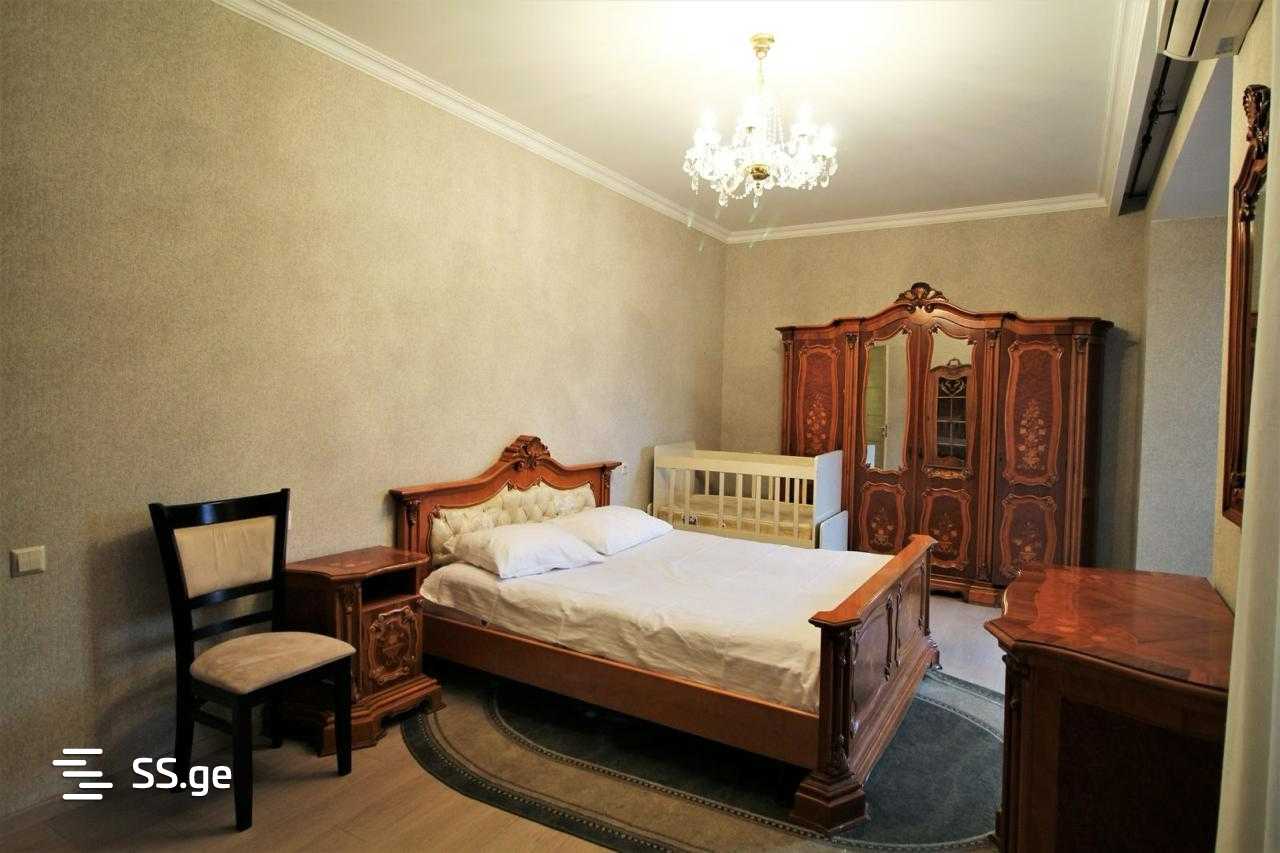 4 Room Flat For Rent. Mtatsminda view 7