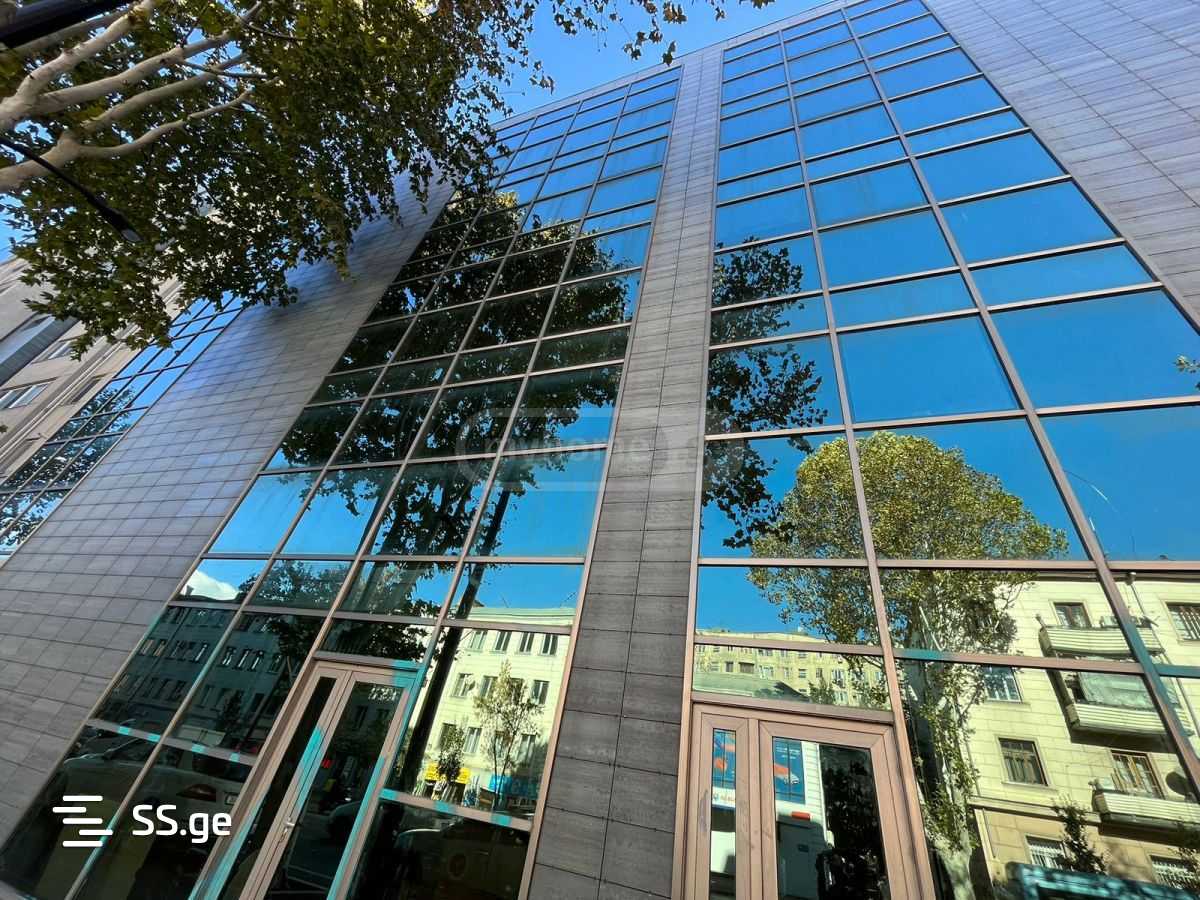 Commercial Space For Rent. Isani view 2