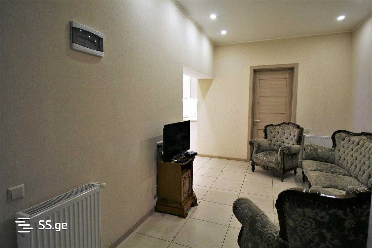 4 Room Flat For Rent. Mtatsminda view 10