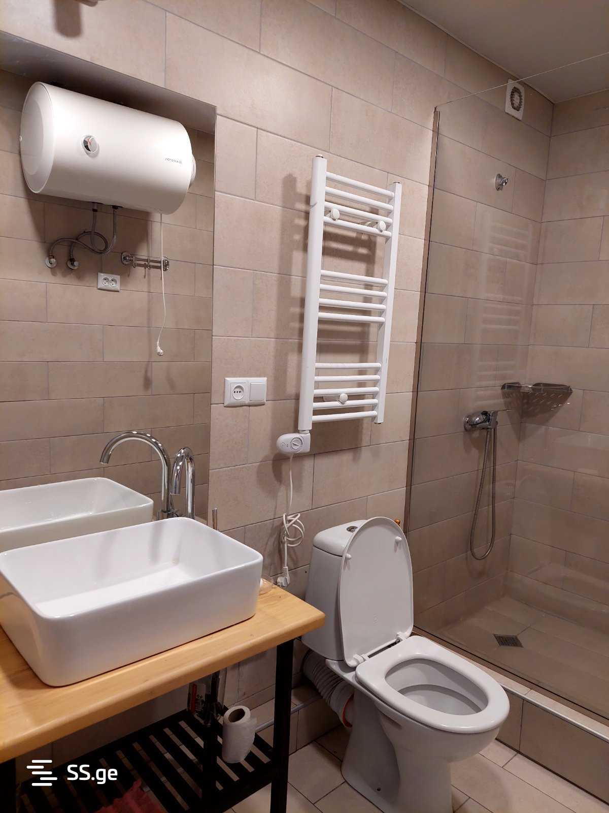 2 Room Hotel For Sale view 3