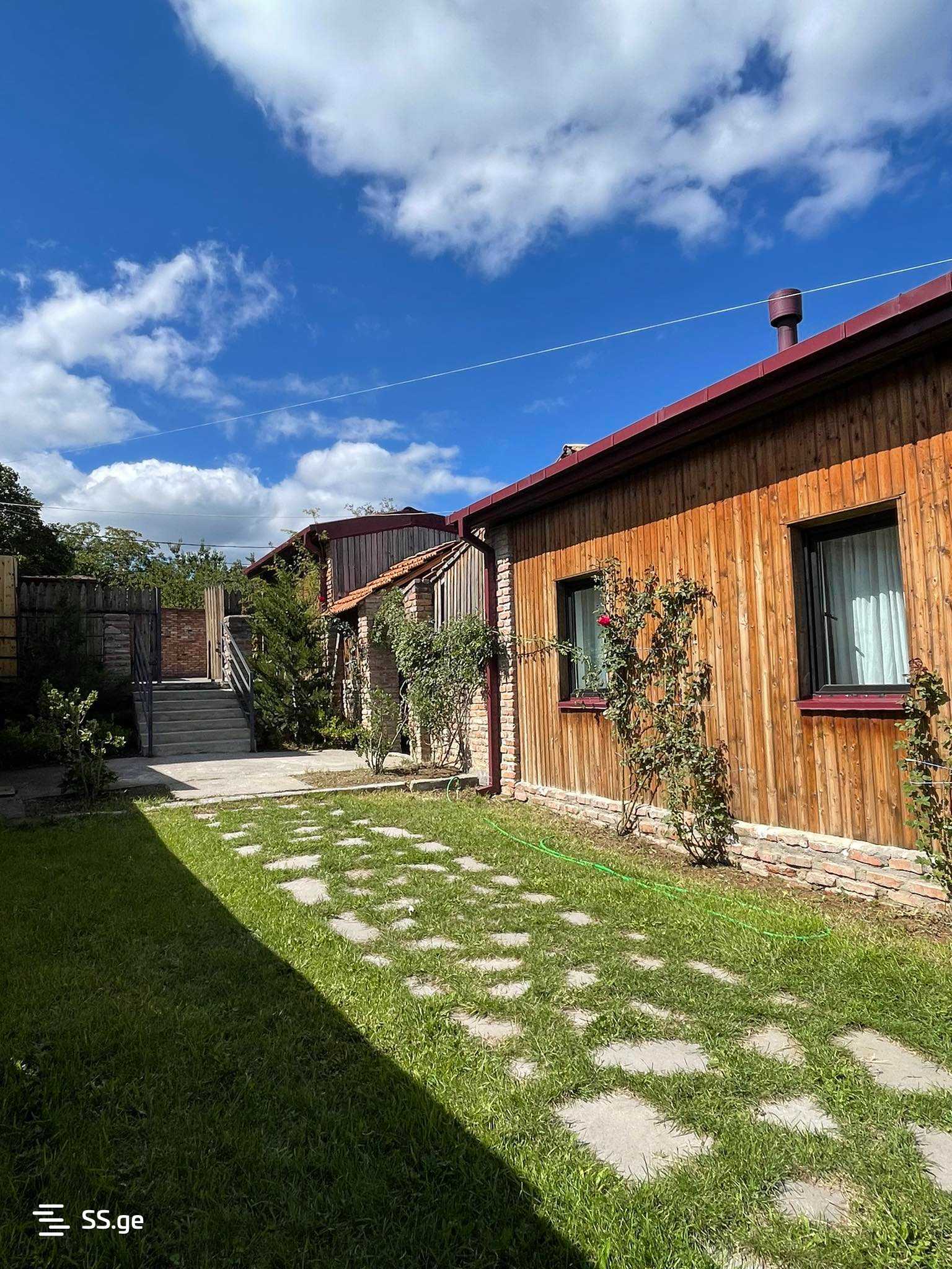 3 Room Summer Cottage Daily Rent. Tabakhmela view 8