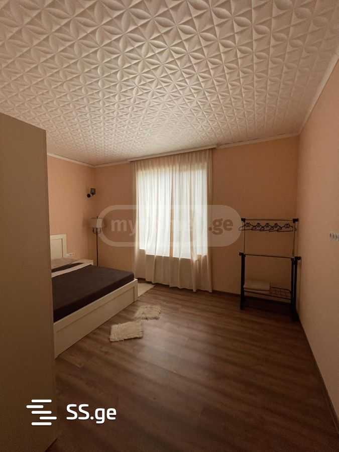 6 Room Private House For Sale view 12