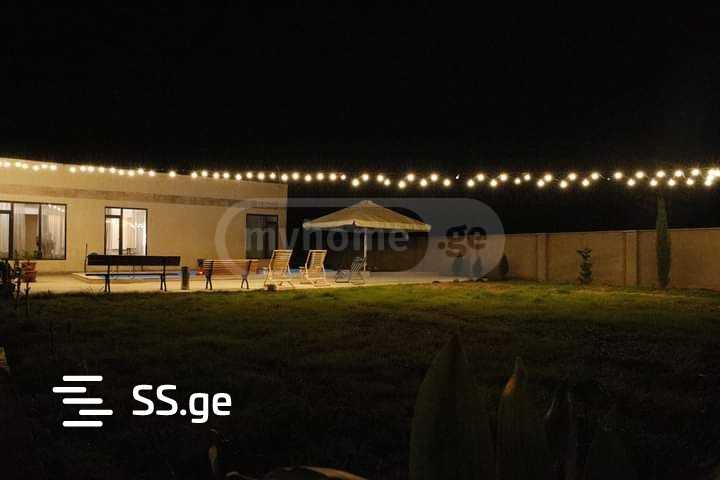 6 Room Private House For Sale view 3