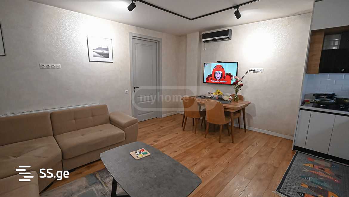 3 Room Private House For Sale view 3