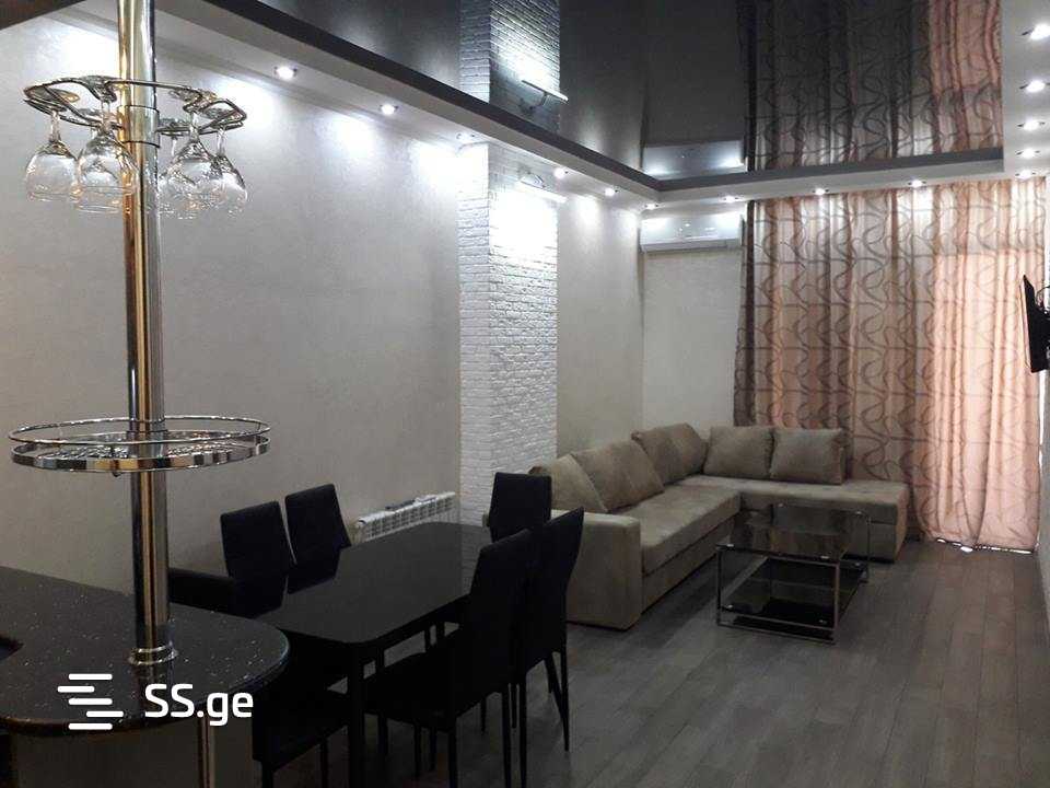 3 Room Flat Daily Rent. Batumi, 2 of 4