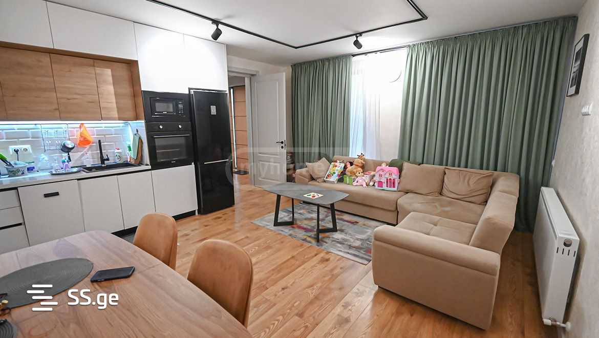 3 Room Private House For Sale view 1