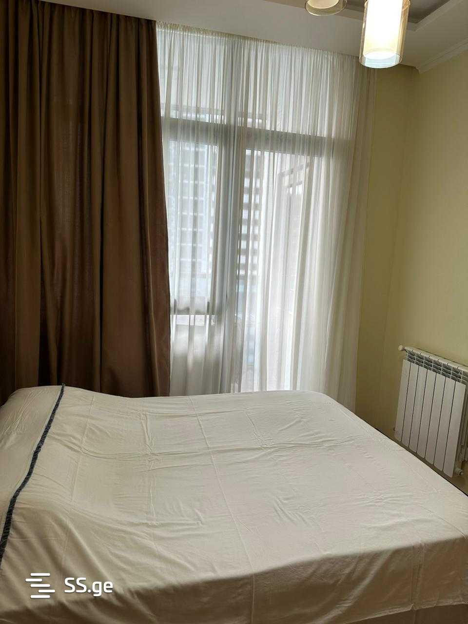 3 Room Flat For Rent. Batumi view 4