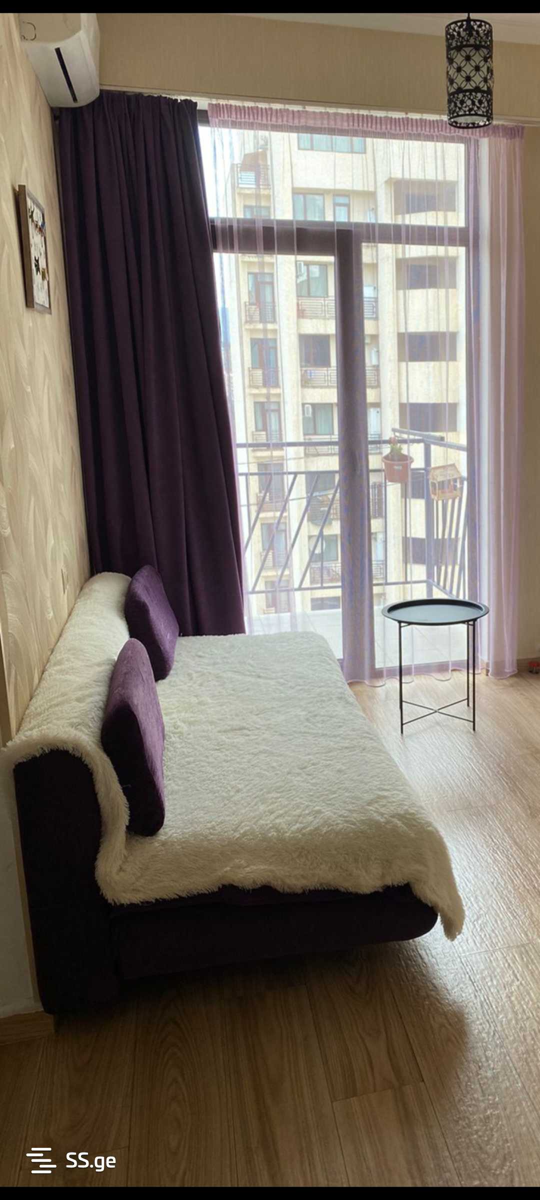 2 Room Flat Daily Rent. Didi Digomi view 1