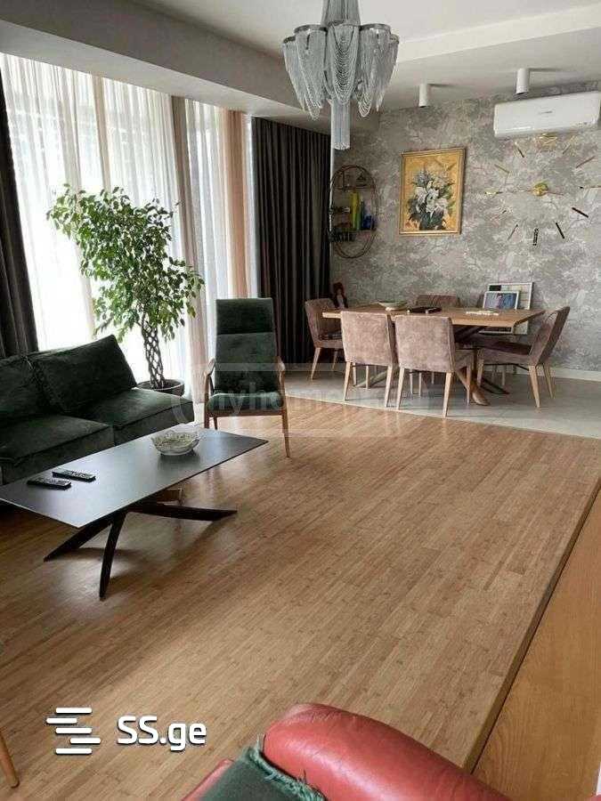 4 Room Flat For Sale view 2