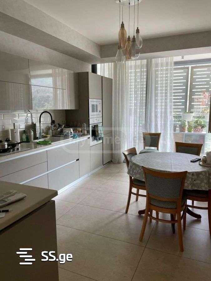 4 Room Flat For Sale view 6