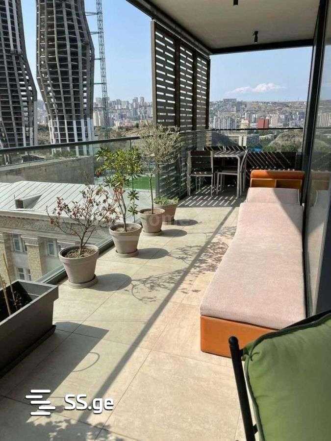 4 Room Flat For Sale view 3