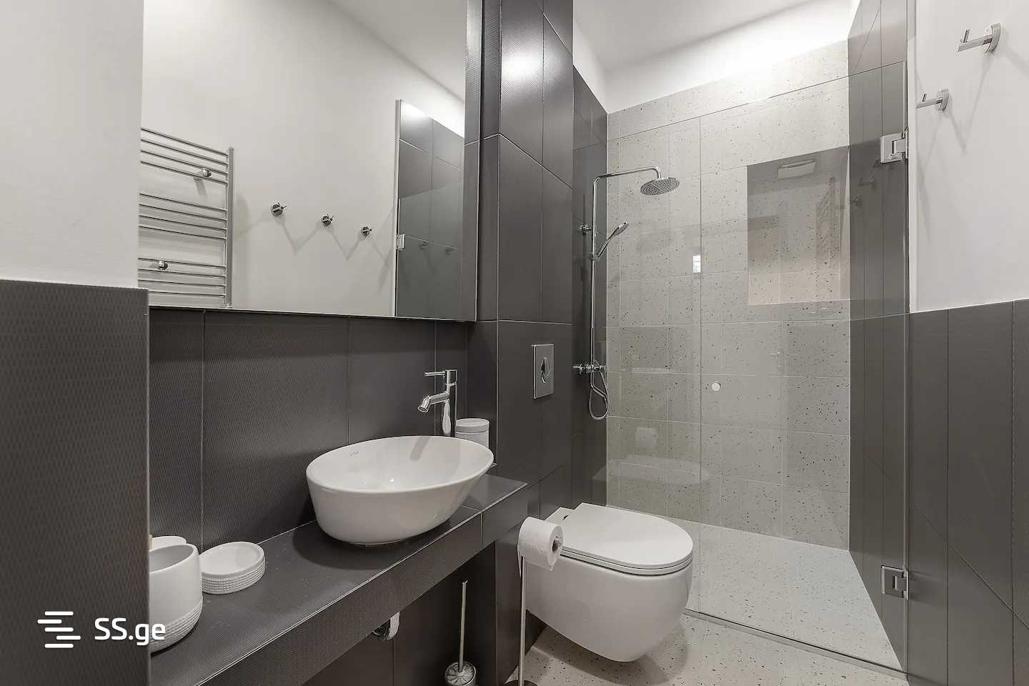 3 Room Flat Daily Rent. Isani view 8